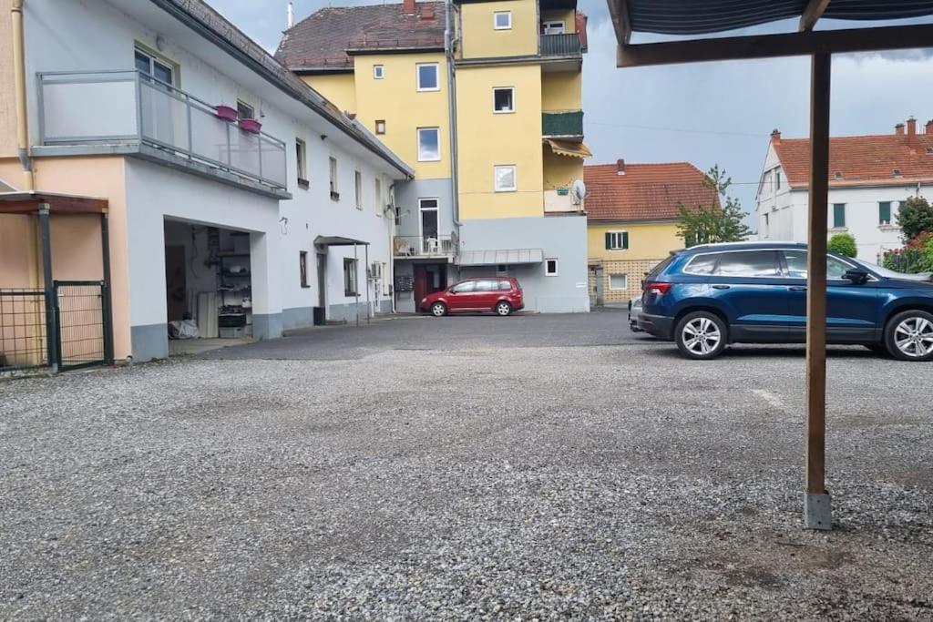 Apartment Mit 2 Betten Inklusive Gratis Parkplatz Грац Экстерьер фото